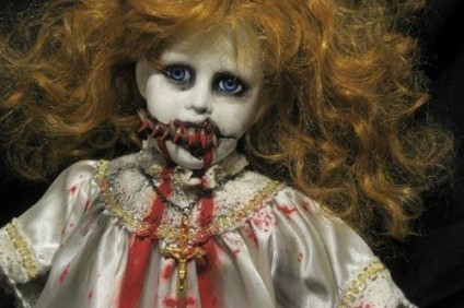 scary_doll_1