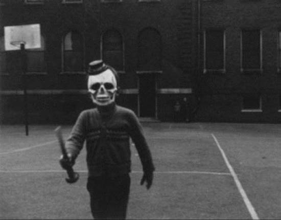 vintage-halloween-costumes-creepy-skull